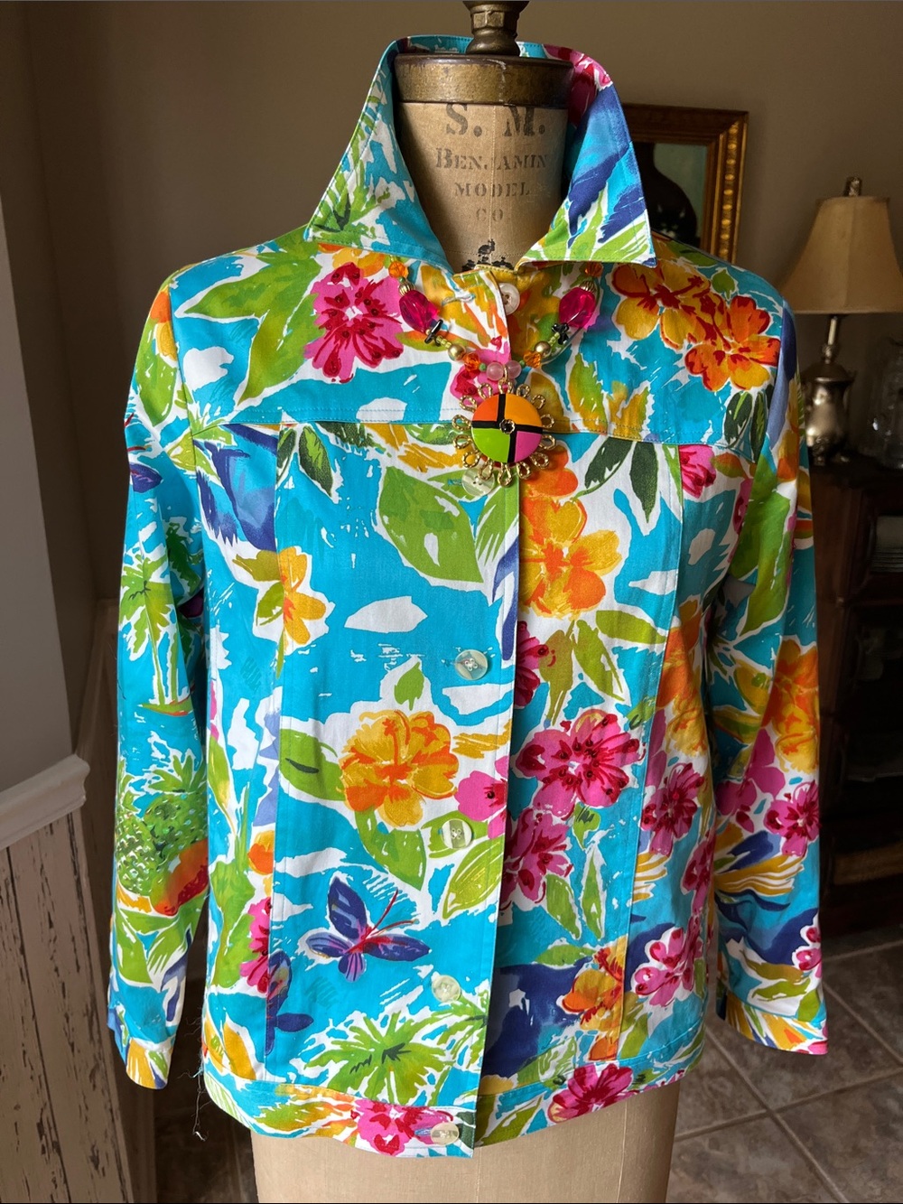 Laura Ashley Vibrant Floral Women's Jacket sz Sm Tropical cruise wear